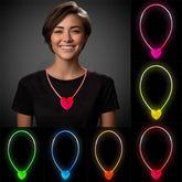 Collier en forme de cœur phosphorescent Nessiworld, 6 couleurs, 6 pièces